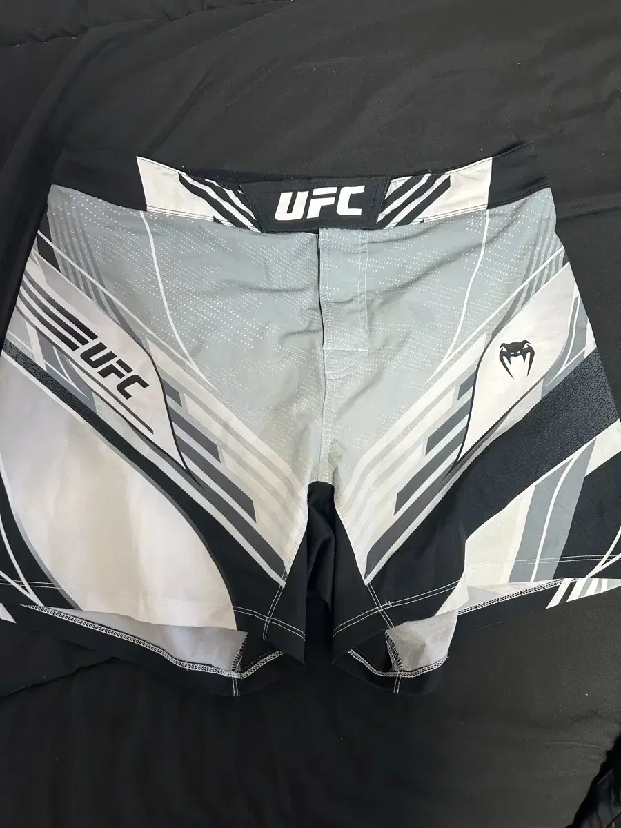 베놈 ufc 파이트쇼츠